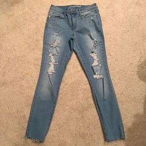 Universal Thread distressed skinny jeans